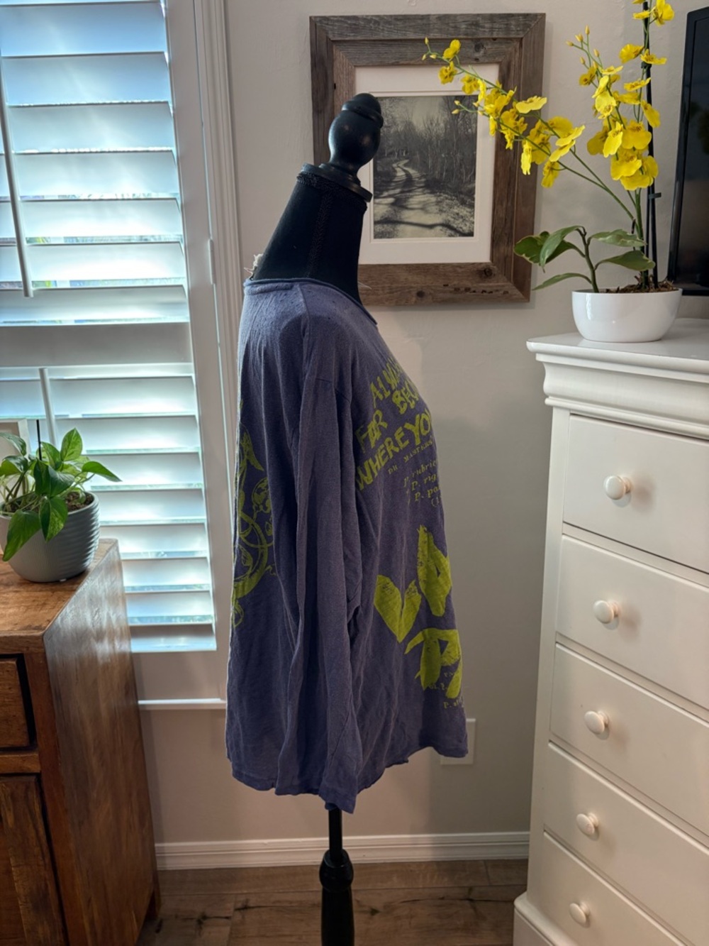 Magnolia Pearl NWT Find The Truth Viggo Long Sleeve T in Sunflower, OSFM - Picture 2 of 12